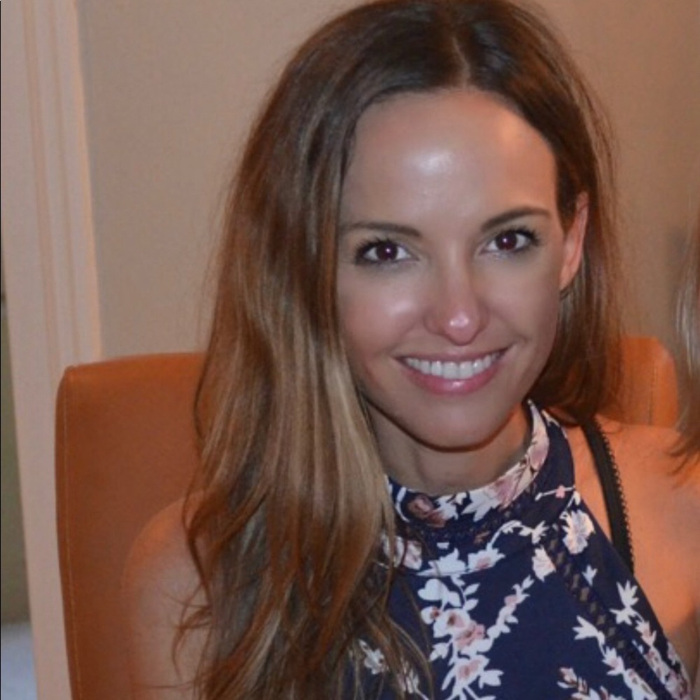 Meet your Posher, Nikki